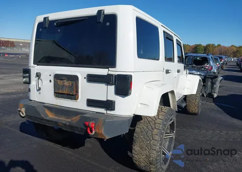 2013 Jeep Wrangler Unlimited Sahara из США, поврежденный, VIN 1C4BJWEG5DL554444